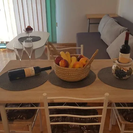 Studio Apartman Katarina Apartment *
